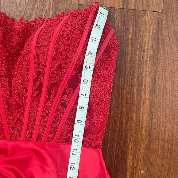 Sherri Hill Stunning Red Prom Corset Gown (style 55419) - Picture 11 of 16